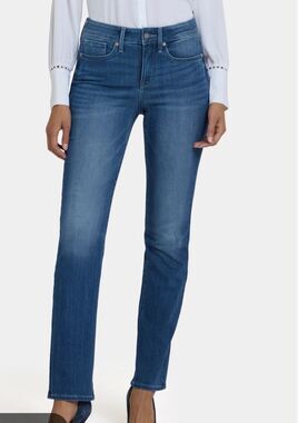 Nydj pull on straight leg jean size small